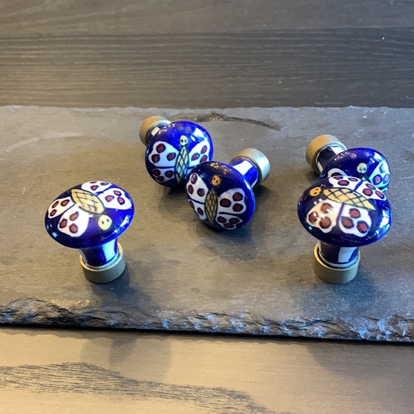 Porcelain and brass - handmade drawer pulls - 6 in total - Picture 4 of 7